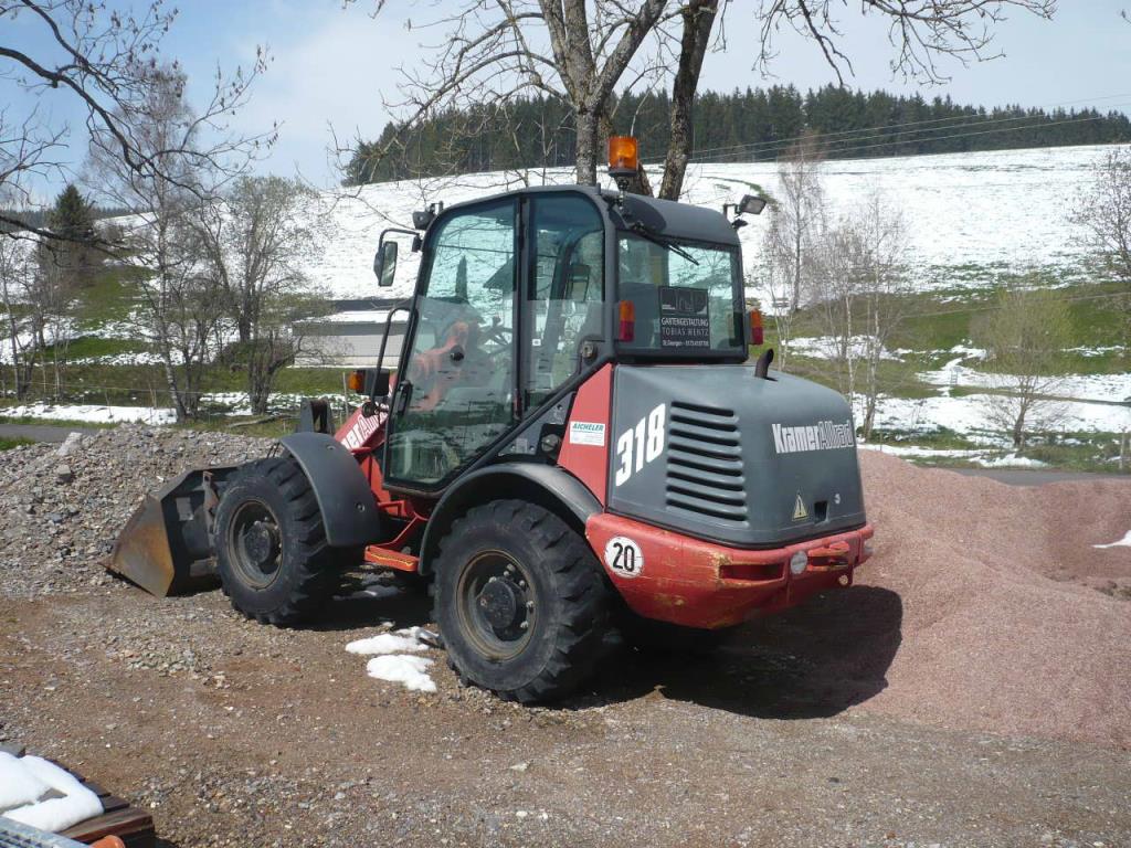 well maintened facility of a photo shop-3